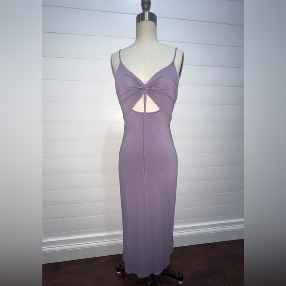 Amazing Lace Boutique Maxi Dress💜 - Picture 1 of 2